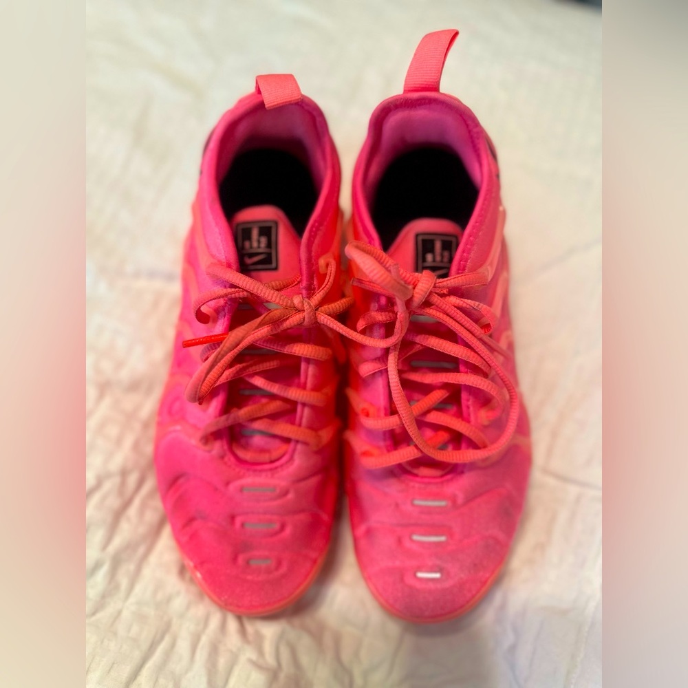 Size 6.5 - Nike Air VaporMax Plus Bubblegum W - worn twice
